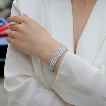 LEGAZE Crystal Luxe Bracelet – Women's Elegant Rhinestone Cuff